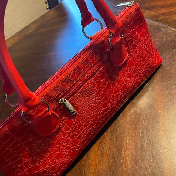 Primeware Handbags - Chic Red Shoulder Wine Tote & Discrete Cooler